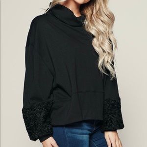 Black Turtleneck Swester